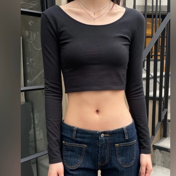 Brandy Melville Tops - Brandy Melville Black long sleeve crop top